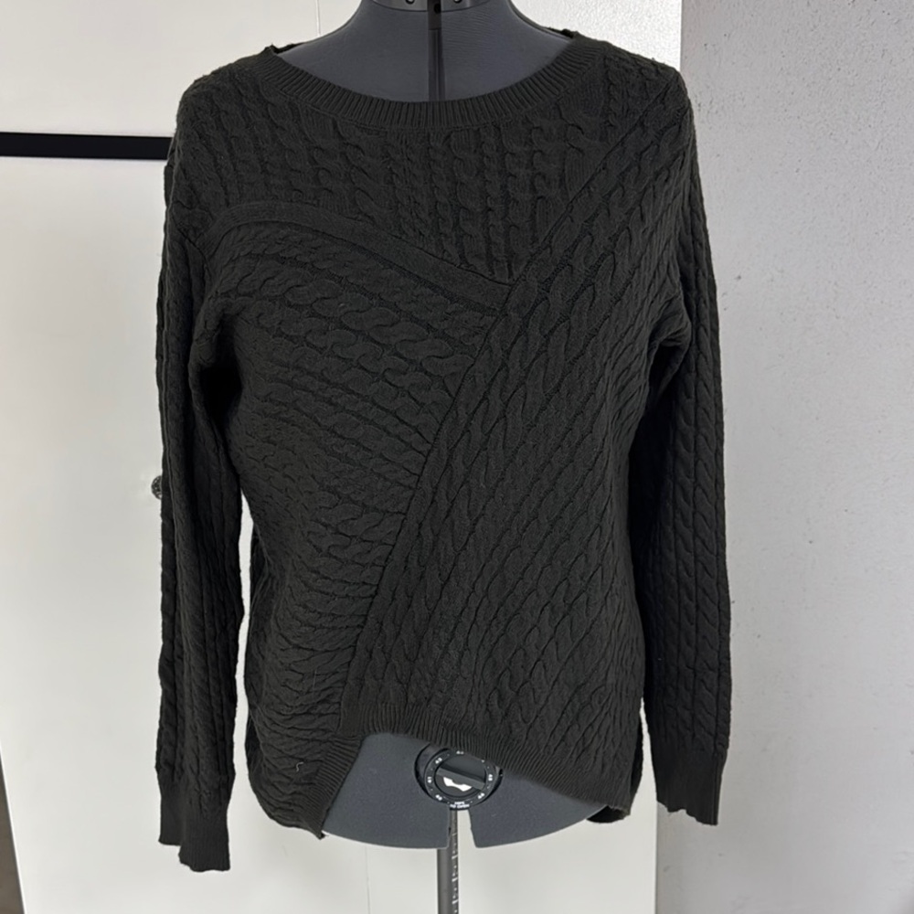 Black Cable Knit Crew Neck Sweater